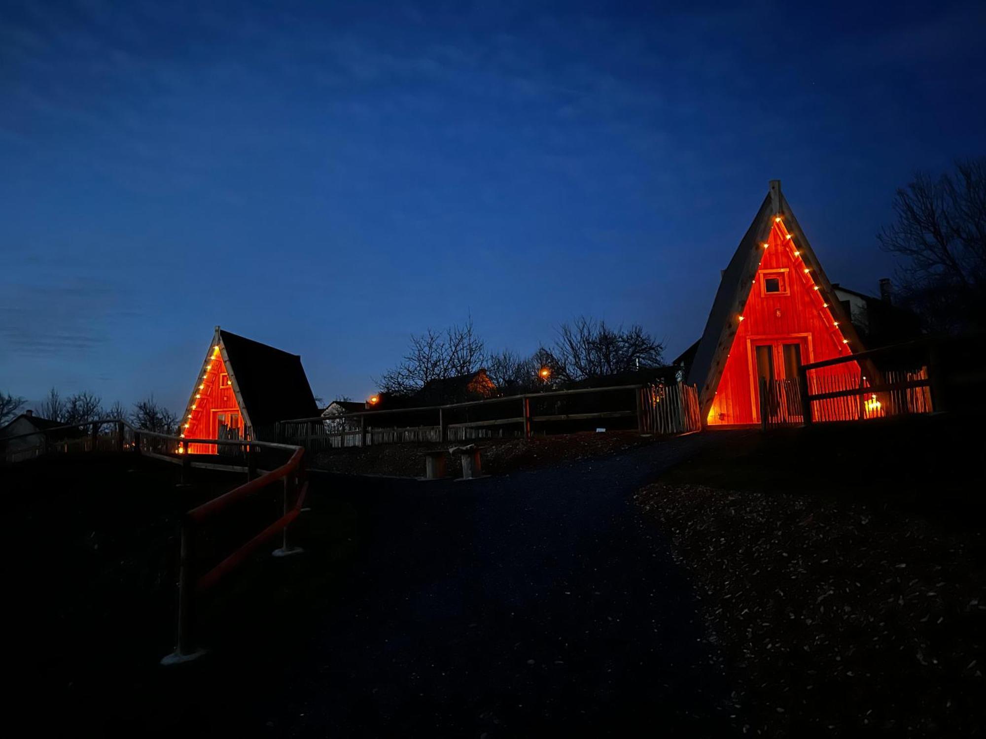 Willa Tiny House Ardennes Fromelennes Zewnętrze zdjęcie
